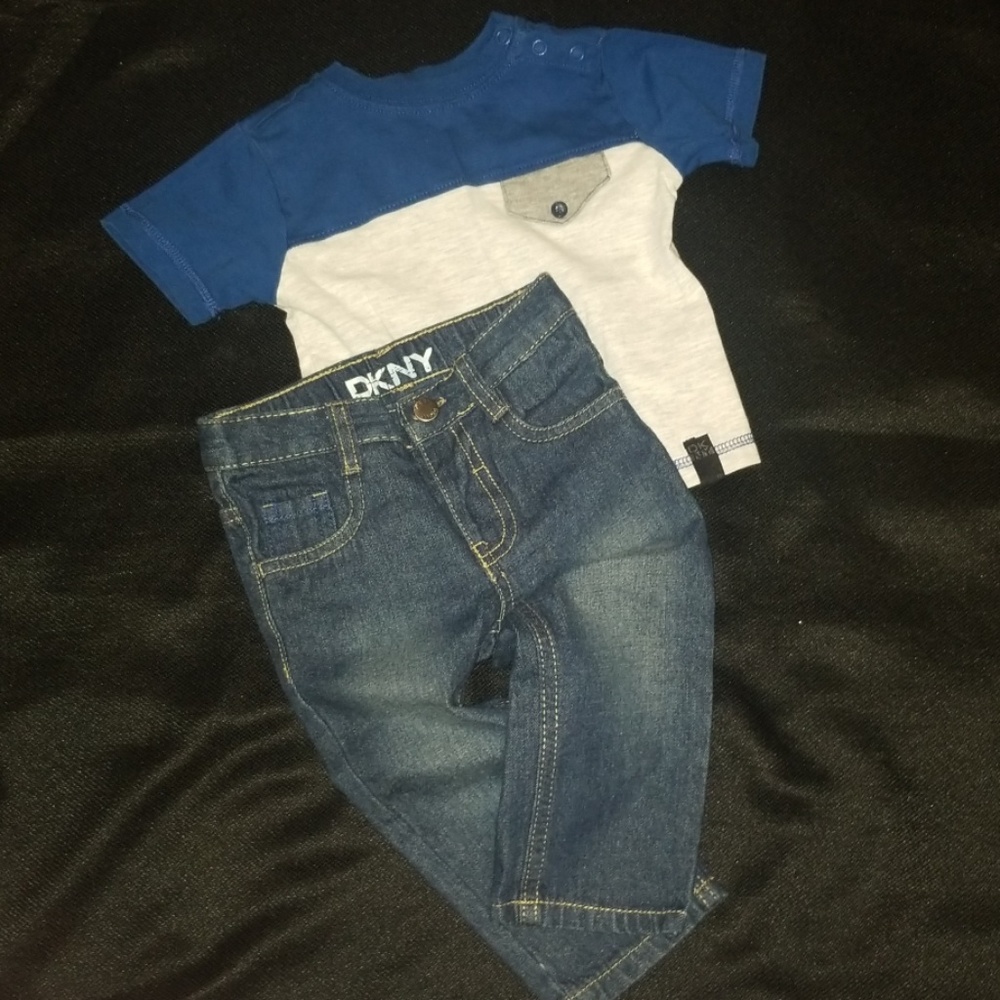 🛑SOLD✋️3 piece DKNY 12m boy outfit